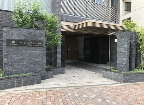 ザ・パークハウス大曽根のエントランス
