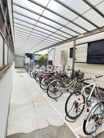 パーラム関目のエントランス