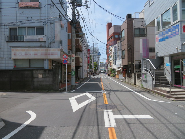 足立区梅島３丁目のビル