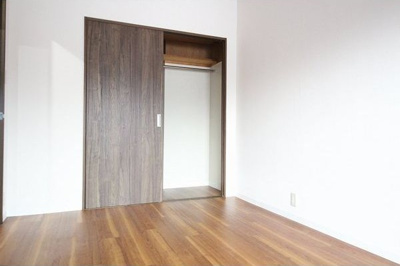  | ビラ三秀山中