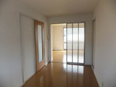 ミラベル焼山中央A棟の内装