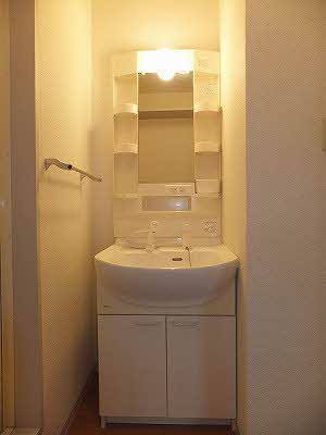 ミラベル焼山中央A棟の独立洗面台