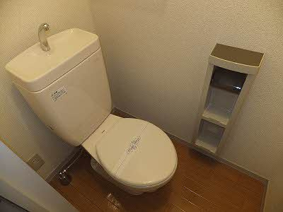 ミラベル焼山中央A棟のトイレ