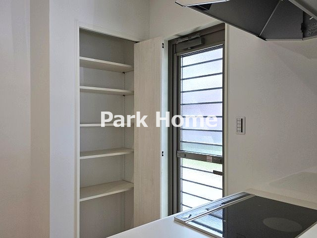 高知市高見町 ④　新築戸建ての収納