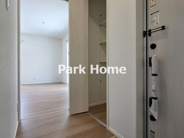 高知市高見町 ④　新築戸建ての玄関