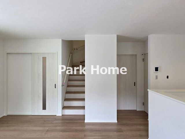 高知市高見町 ④　新築戸建ての居間・リビング|１F:15.2LDK