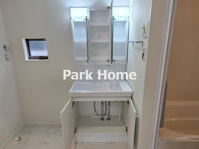 高知市高見町 ④　新築戸建ての脱衣所