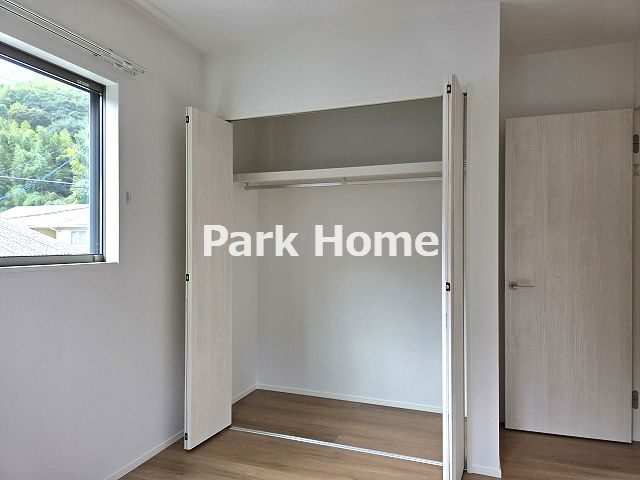 高知市高見町 ④　新築戸建ての収納|２F:5.2洋室