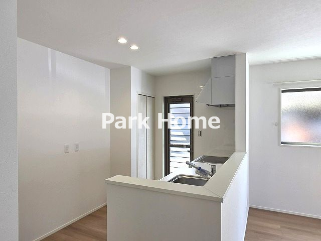 高知市高見町 ④　新築戸建てのキッチン