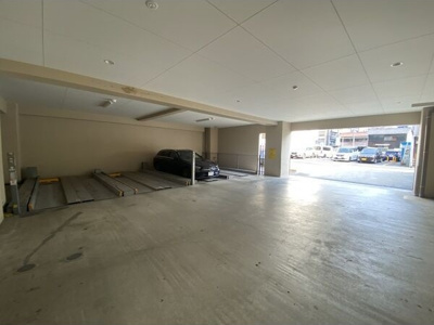 【駐車場】 | グランデージ泉