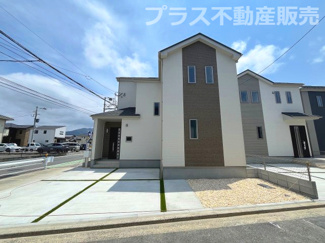 【外観】 | 現地写真。同じ物件を見るなら、プラス不動産販売にお任せ下さい。