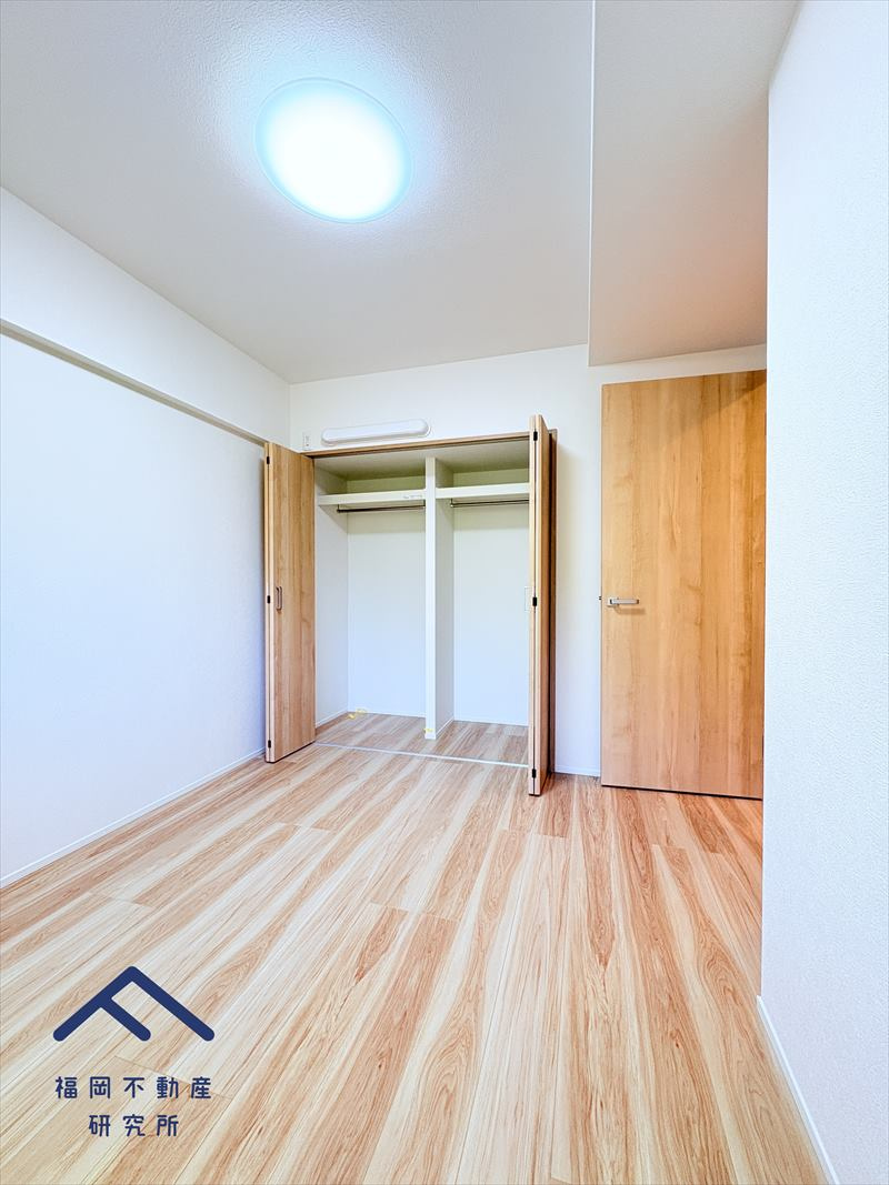 ロワールマンション和白5の洋室