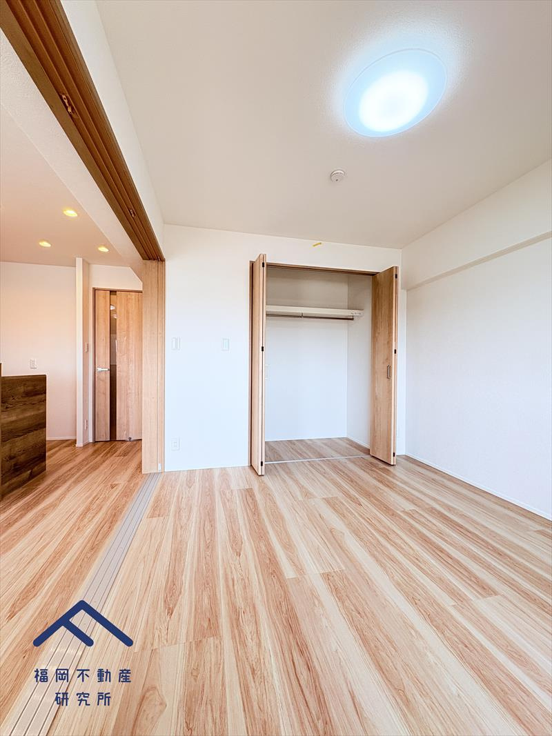 ロワールマンション和白5の洋室