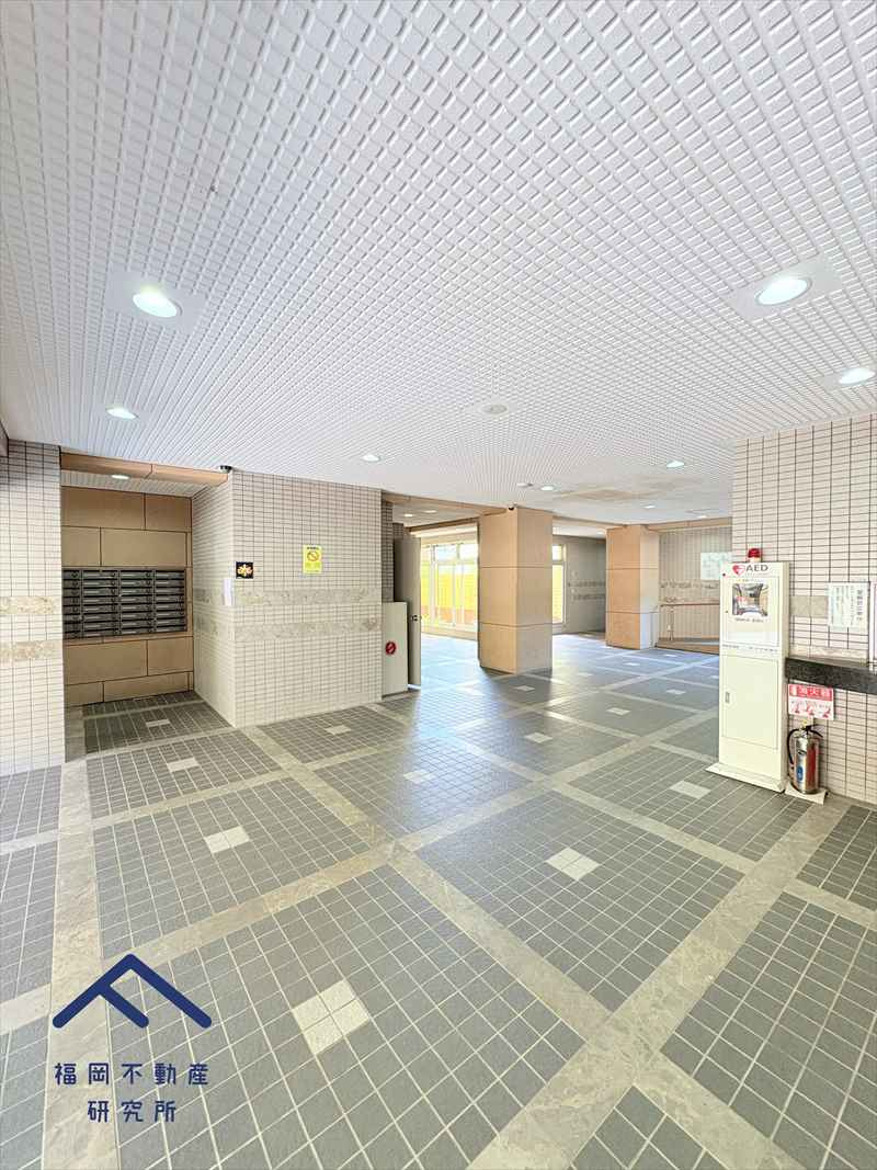 ロワールマンション和白5のエントランス