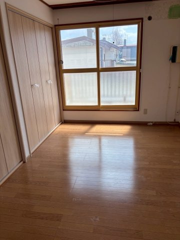 網走市潮見5丁目119戸建の洋室