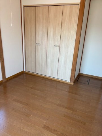 《商談中》網走市潮見5丁目119番地の16中古住宅の洋室