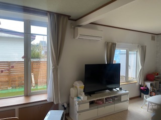 網走市潮見5丁目119番地の16戸建の居間・リビング