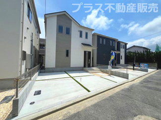 【外観】 | 現地写真。プラス不動産販売なら、現場の全ての棟をまとめてご見学頂けます。