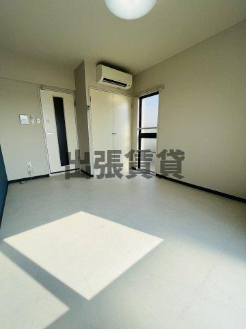 仲介手数料0円！E-STORY本陣の居間・リビング