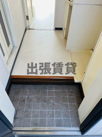 仲介手数料0円！E-STORY本陣の玄関