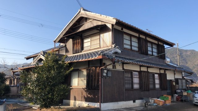 丹波市氷上町新郷の中古一戸建の外観