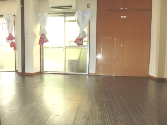 シルベーヌ大森の居間・リビング