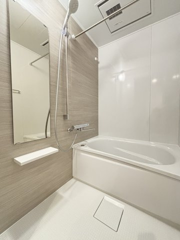 葛野ハイツの浴室