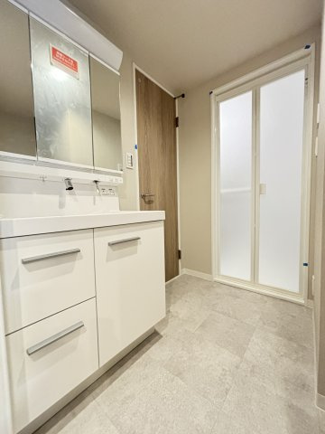 葛野ハイツの独立洗面台