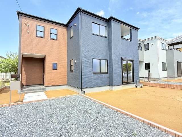 第1石岡市北府中　新築戸建　2号棟の外観