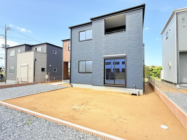 第1石岡市北府中　新築戸建　2号棟の外観