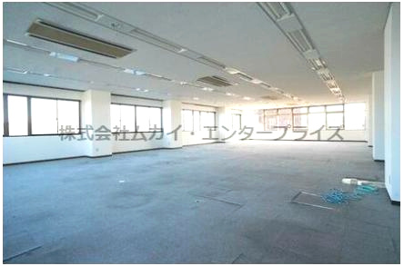 五番街ビルの内装