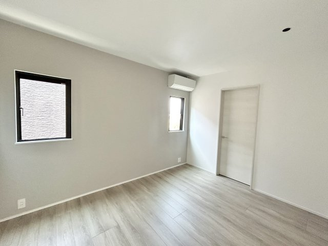 【中古戸建】高崎市下之城町の洋室