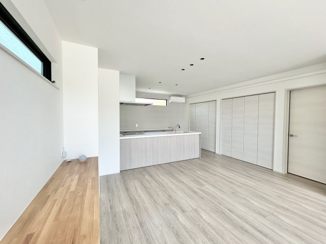 【中古戸建】高崎市下之城町の居間・リビング|■リビング