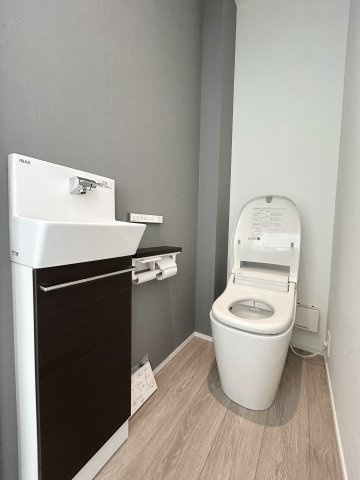 【中古戸建】高崎市下之城町のトイレ|■トイレ