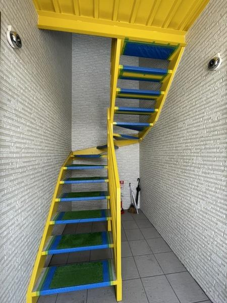 愛国ビレッジ６号館のロビー