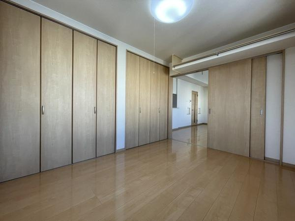 愛国ビレッジ６号館の内装