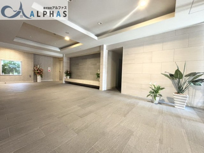 【エントランス】 | ワコーレ西明石　彩風館 | 清潔に保たれているエントランス♪