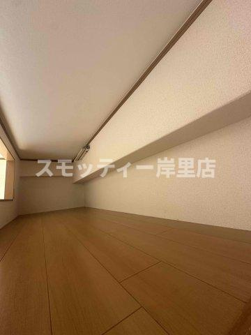 トーカイプラザ　弐号館の寝室