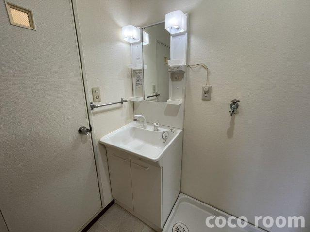 ストリームＮ　Ａ棟の独立洗面台