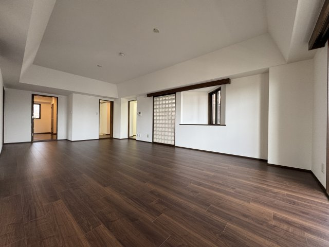 ロイヤルプリンスの居間・リビング