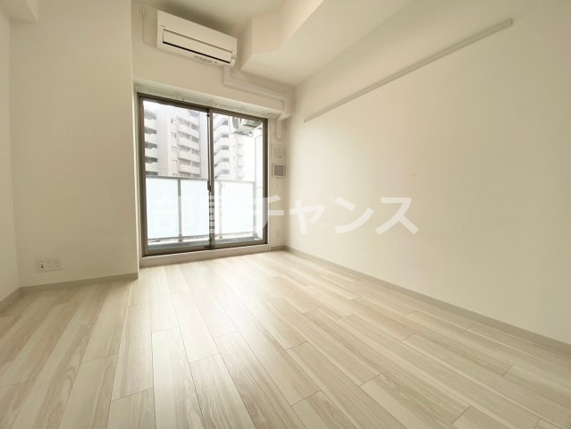 エステムコート名古屋金山サウスゲートの居間・リビング