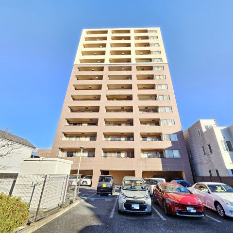 ラシーナ田町の外観