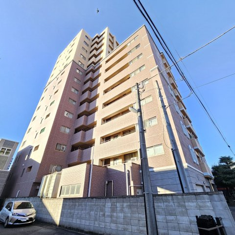 ラシーナ田町の外観