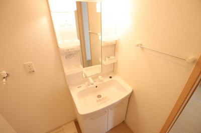 【独立洗面台】 | エテルノデーア