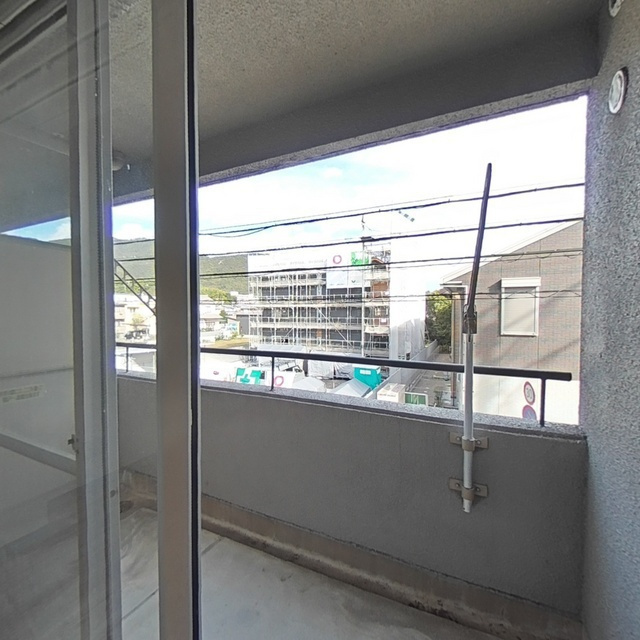 ナガラアンクレーのバルコニー