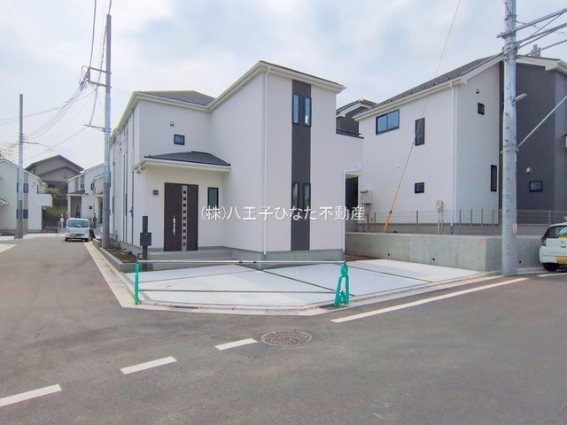祝　成約済み　八王子市　大塚　新築戸建ての外観|～仲介手数料無料☆八王子ひなた不動産～　八王子市大塚　新築戸建て