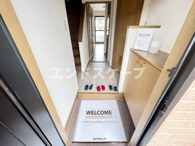 メゾネット南雲　Aの玄関|高崎、前橋エリアのお部屋探しはエンドスケープまで！お客様の理想お聞かせ下さい♪
内装の色が一部画像と異なる場合がございます。