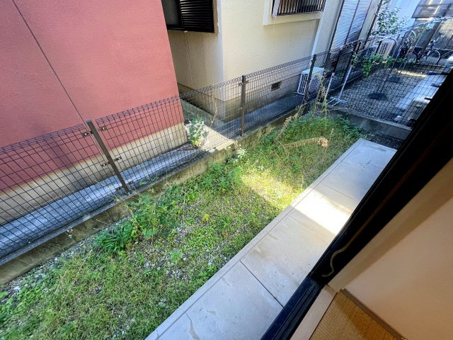 【庭】 | ハイツプレステージ