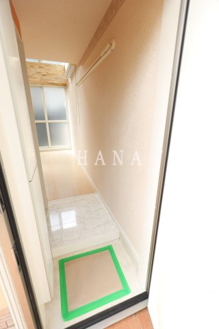 ユナイト黄金町エレーヌの杜の玄関|同物件の参考写真です。