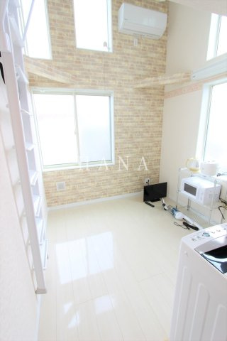 ユナイト富岡マリンジェッターの居間・リビング